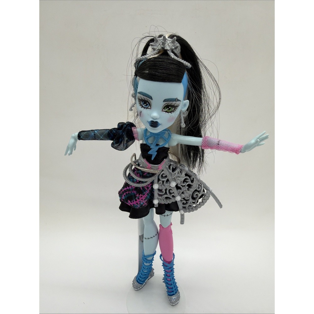 Monster High G3 Scary Sweet Birthday Frankie Stein Doll With Stand